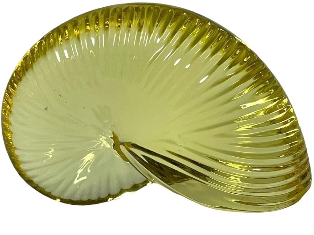 BACCARAT FRANCE NEMO YELLOW CRYSTAL GLASS SHELL 2" (1 of 6)
