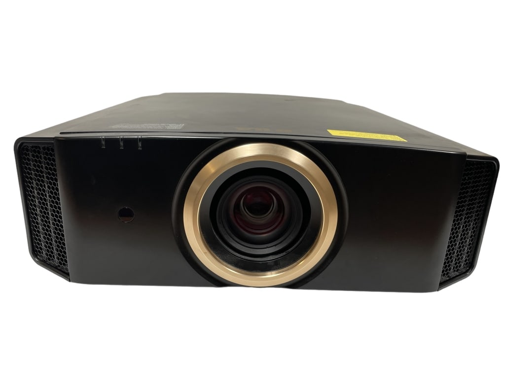 JVC D-ILA PROJECTOR: JVC D-ILA PROJECTOR -ITEM CONDITION PRE-OWNED VERY GOOD -SIZE 16" X 6.5" APPROX -MA073124