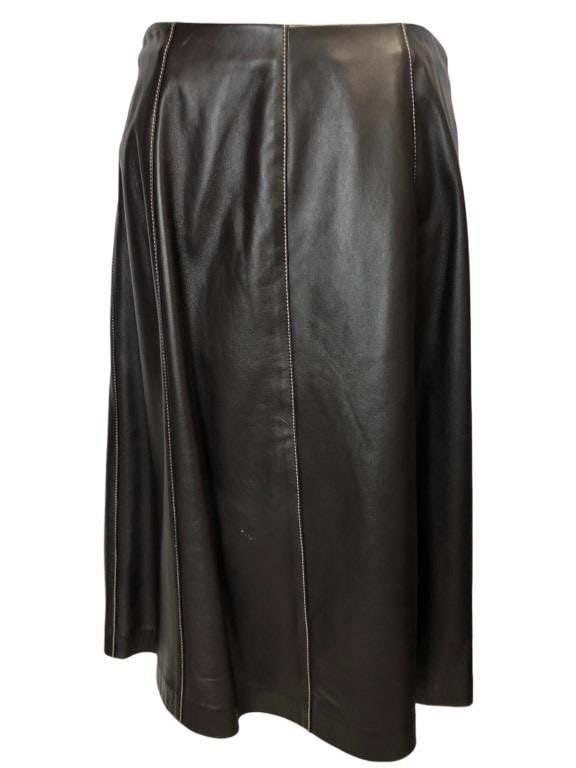 ST JOHN BLACK LEATHER SKIRT SZ 8 NWT (1 of 4)