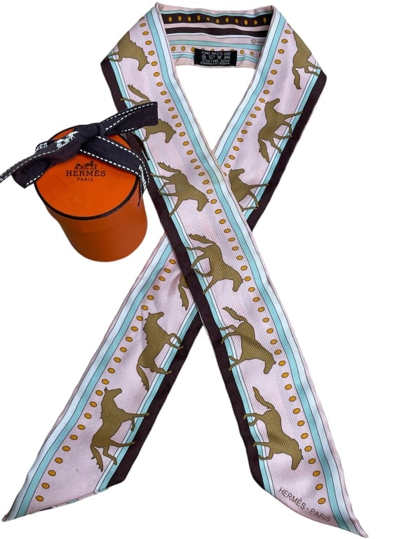 HERMES HORSE SILK SEQUENCES TWILLY SCARF (1 of 4)