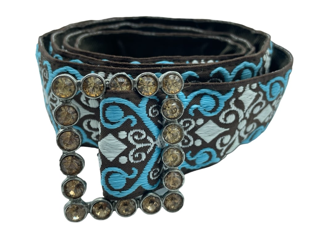 KEMESTRY BLUE AND BROWN JACQUARD RIBBON BELT SZ 44: KEMESTRY BLUE AND BROWN JACQUARD RIBBON BELT SZ 44 -SIZE 44" X 1.5" APPROX -VERY GOOD PRE-OWNED -MA080724