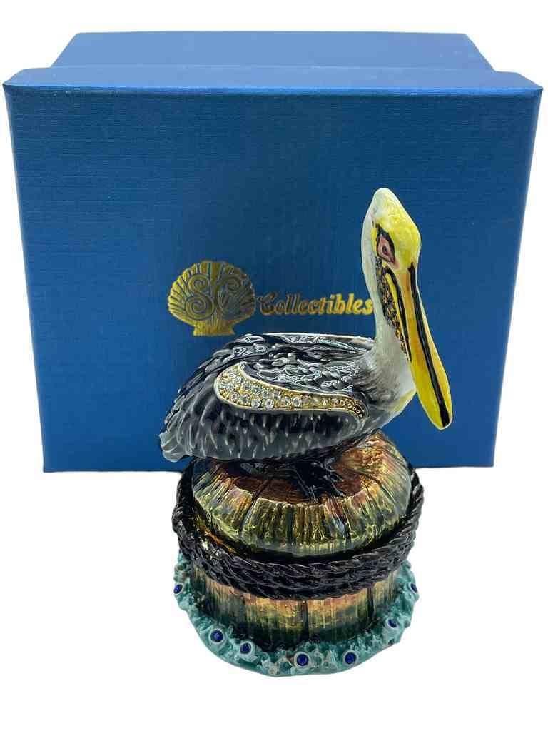 JAY STRONGWATER STYLE JEWELED PELICAN TRINKET BOX: JAY STRONGWATER STYLE JEWELED PELICAN ON POST TRINKET BOX -SIZE 4" -NWB -MA081324