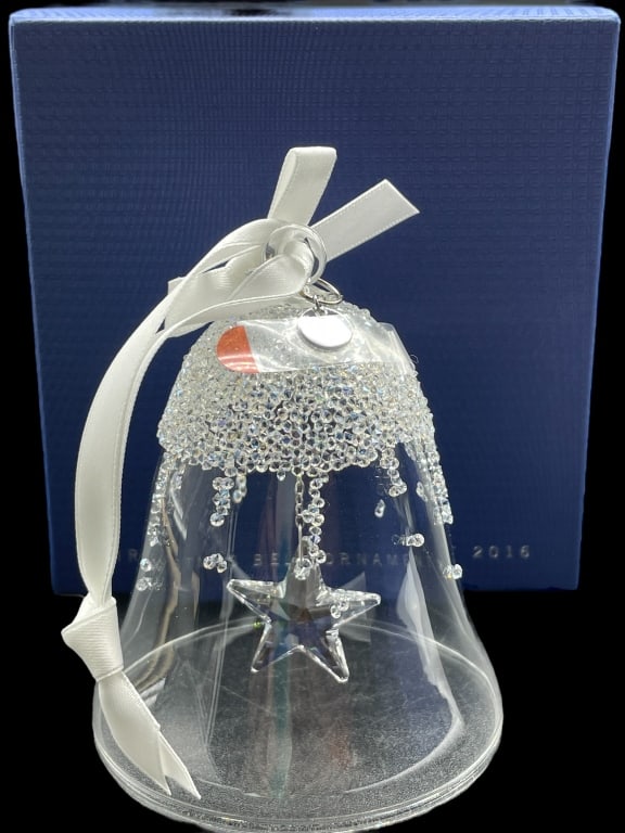 SWAROVSKI LIMITED EDITION CRISTMAS BELL 2016: SWAROVSKI LIMITED EDITION CRISTMAS BELL 2016 -VEY GOOD CONDITION WITH ORIGINAL BOX