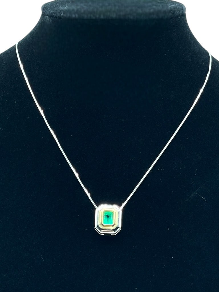 14K GOLD PENDANT & CHAIN W EMERALD 6.6G (1 of 9)