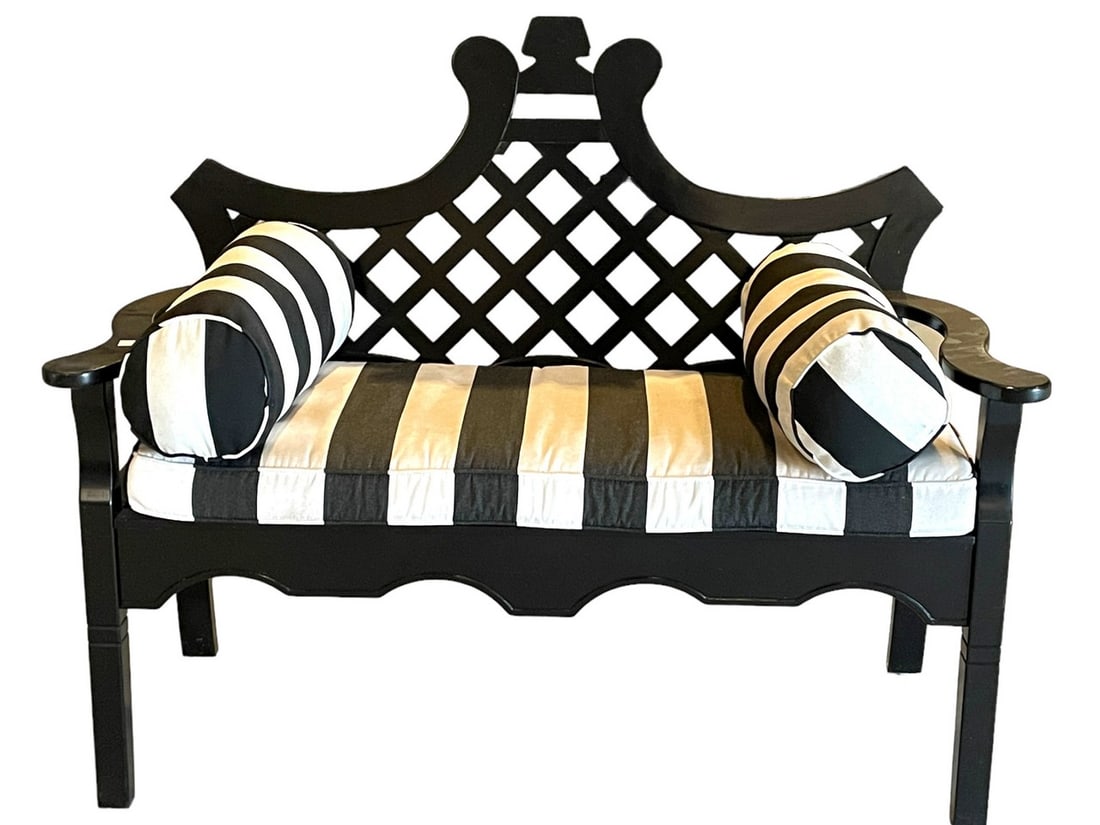 PAGODA STYLE LOVE SEAT BENCH 48": PAGODA STYLE TRELLIS BACK LOVE SEAT BENCH -41" X 48" X 21" APPROX -GOOD PRE OWNED CONDITIONM LOOSENES -DP82224 Bidders may pick up their items from the auction-house or have their items shipped