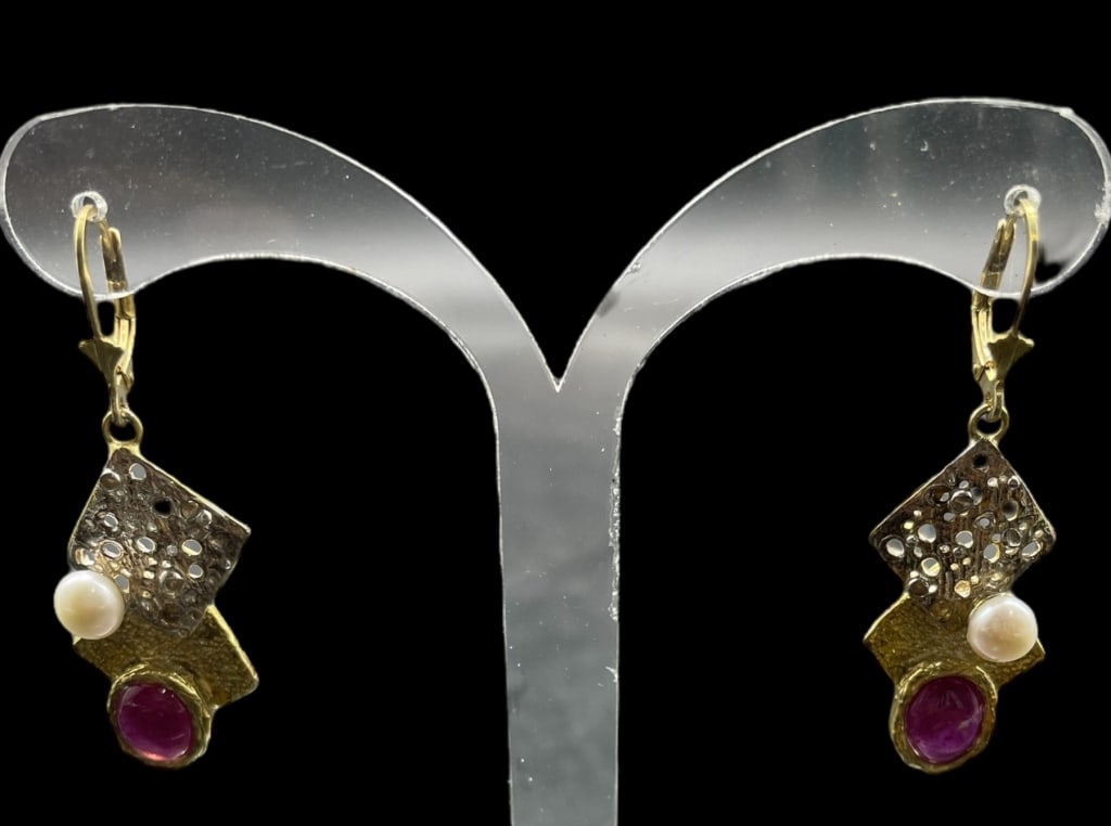 RUBY PEARL EARRINGS (1 of 4)