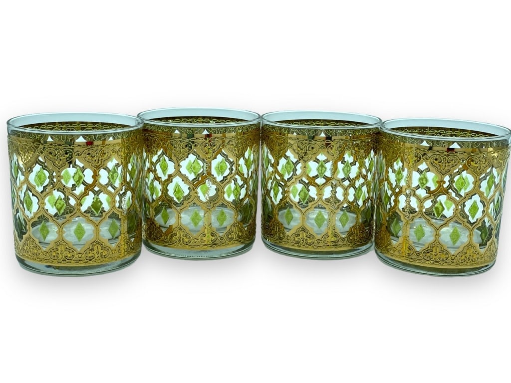 4 MID CENTURY CULVER VALENCIA GOLD ROCKS GLASSES: SET OF 4 SIGNED CULVER MCM VALENCIA GOLD ROCKS LOWBALL TUMBLER GLASSES -VERY GOOD PRE OWNED CONDITION , NO CHIPS -DP82324 Bidders may pick up their items from the auction-house or have their it