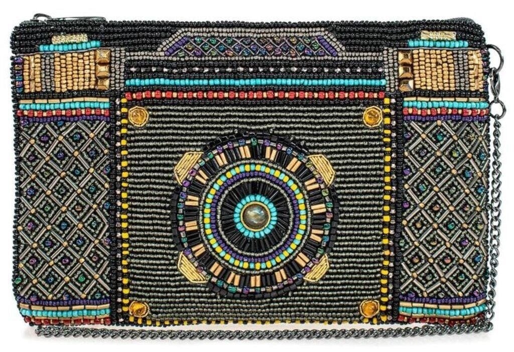 NEW MARY FRANCES SHUTTERBUG CROSSBODY PHONE BAG (1 of 4)