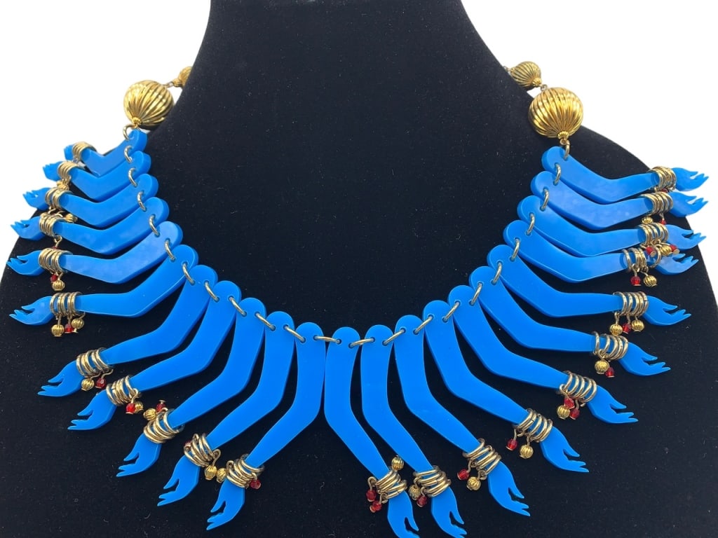 TATTY  DEVINE GOD ARM STATEMENT NECKLACE NWT (1 of 3)