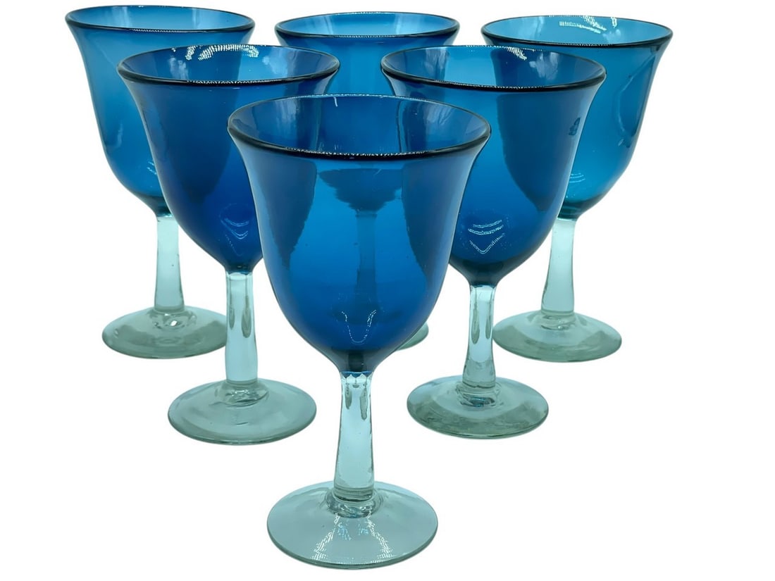 6 COBALT BLUE BLOWN GLASS WINE GOBLET GLASSES: SET OF 6 COBALT BLUE BLOWN GLASS WINE GOBLET GLASSES -8" HEIGHT APPROX -VERY GOOD PRE OWNED CONDITION -DP91024 Bidders may pick up their items from the auction-house or have their items shipped