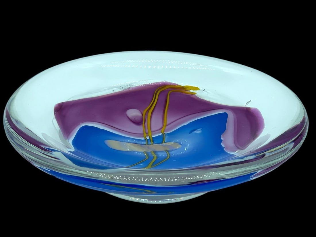 JAMES R. WILBAT  ART GLASS BOWL 7" (1 of 8)