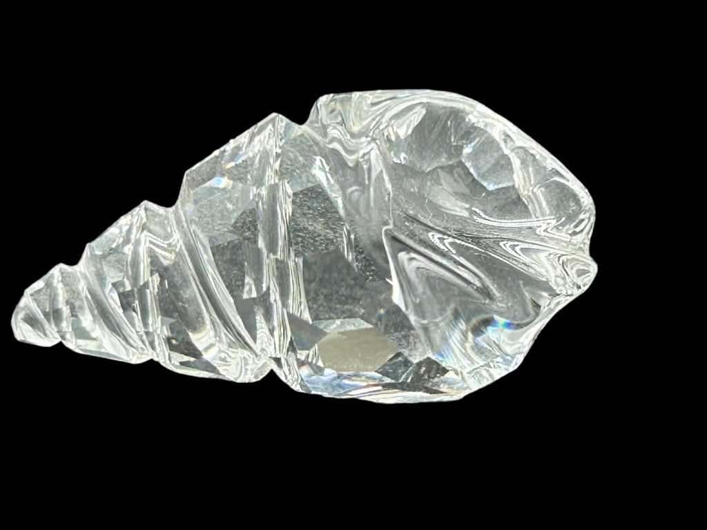 SWAROVSKI CRYSTAL NAUTILUS SHELL: SWAROVSKI CRYSTAL NAUTILUS SHELL VERY GOOD PREOWNED CONDITION KK 913 #28 Bidders may pick up their items from the auction-house or have their items shipped. Some items qualify for in-house ship