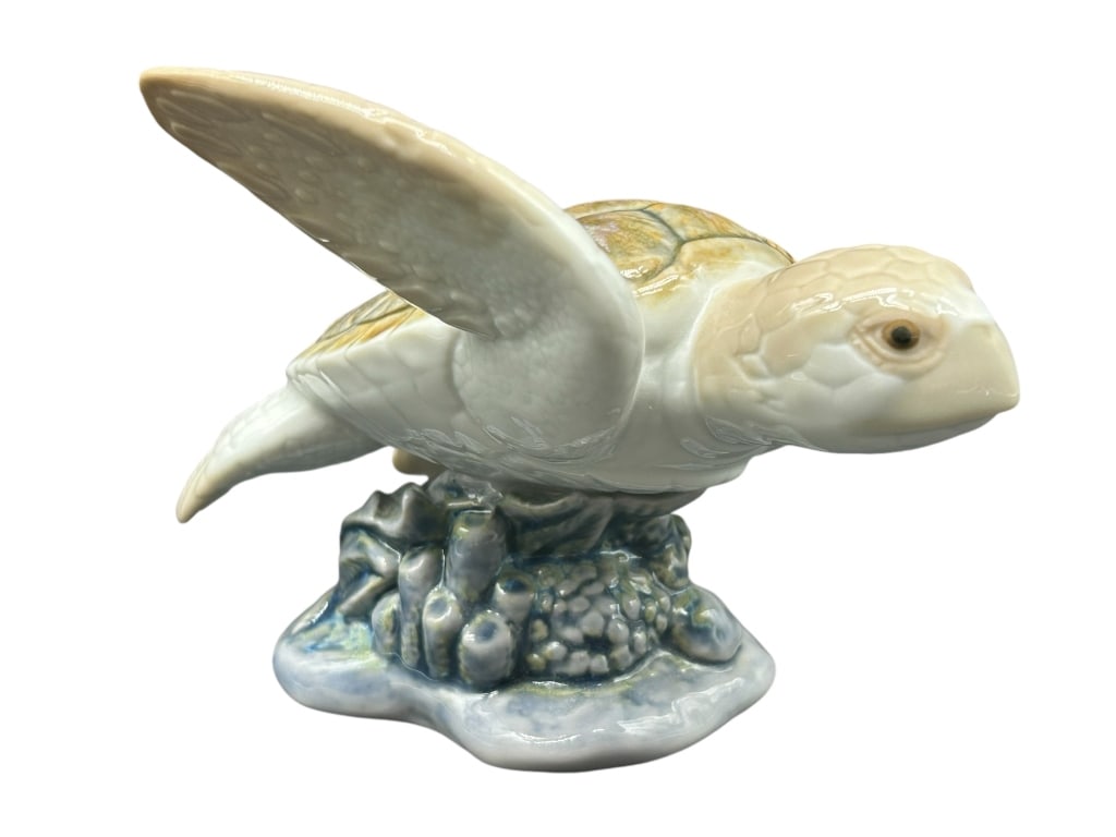 RARE LLADRO SEA TURTLE 6" (1 of 5)