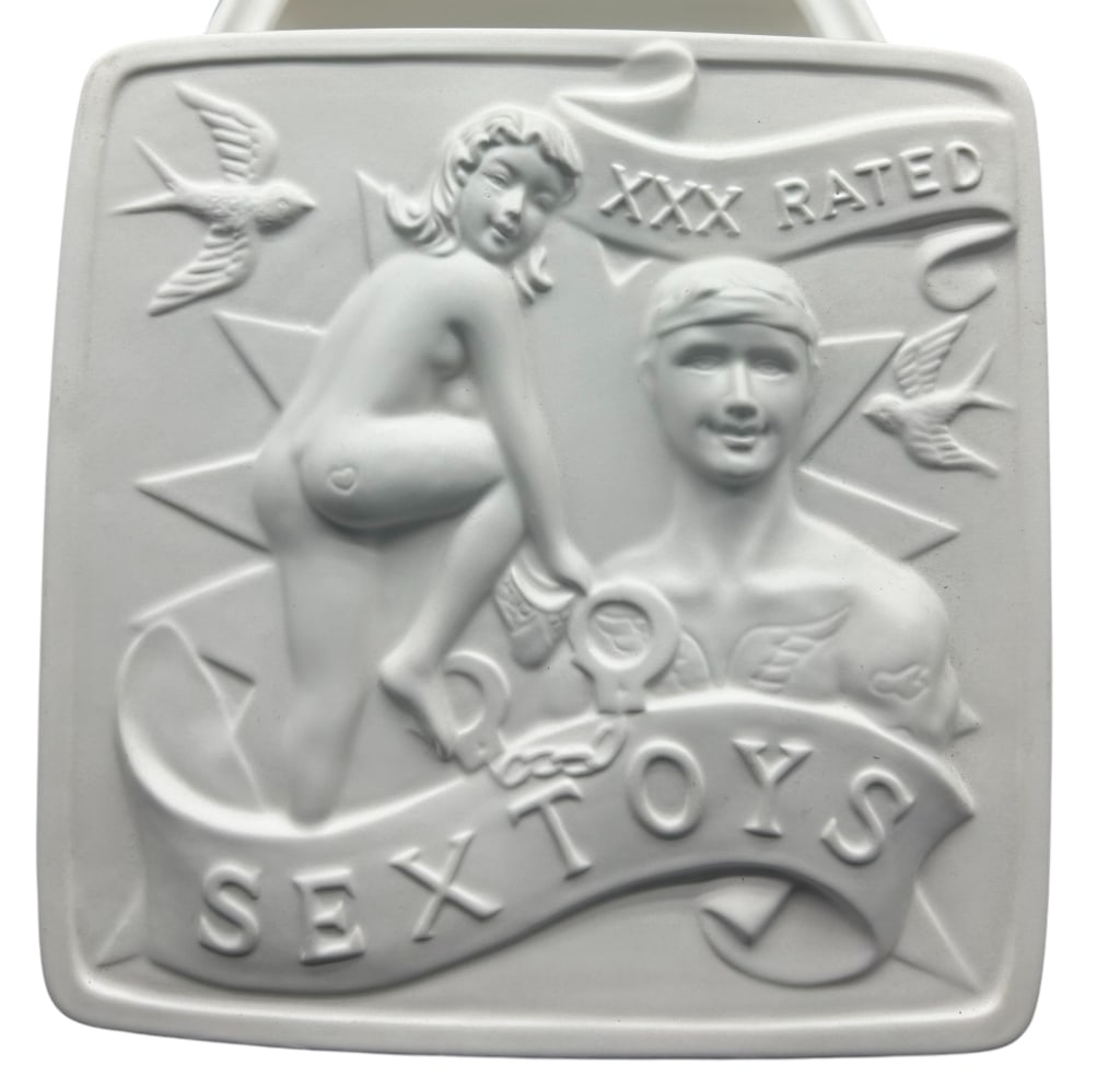 TATTOO BOX SELETTI SELAB SEX TOY CERAMIC BOX 9" (1 of 5)