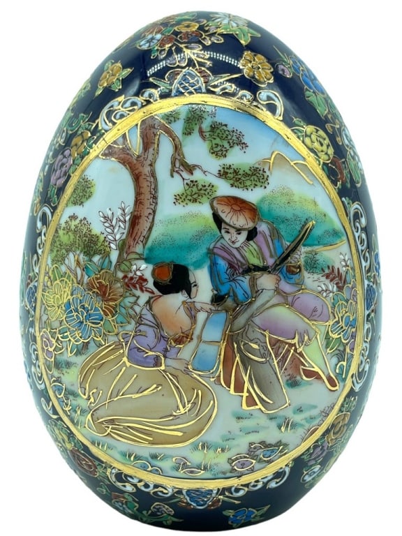 JAPANESE STYLE DECORATIVE CERAMIC EGG 8" (1 of 7)