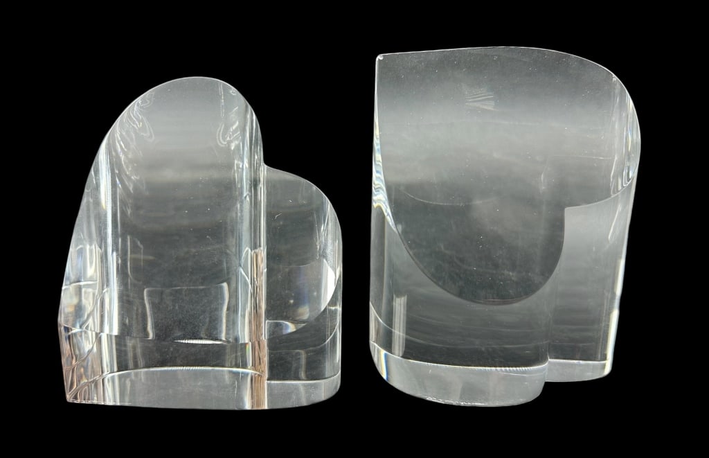 TWO CRYSTAL STEUBEN HEART PAPERWEIGHTS 4" (1 of 5)