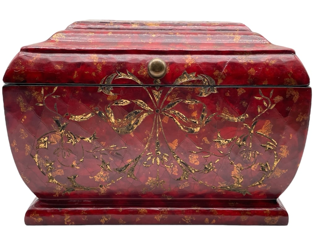 VICTORIAN STYLE HAND DECORATED DRESSER BOX (1 of 5)