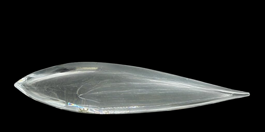 KOSTA BODA CRYSTAL FISH PAPERWEIGHT 11.5" (1 of 5)