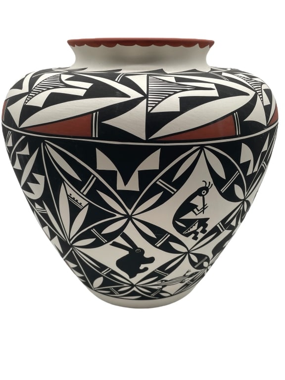 ACONA STAMPED NATIVE AMERICAN TRIBAL CERAMIC POT (1 of 4)