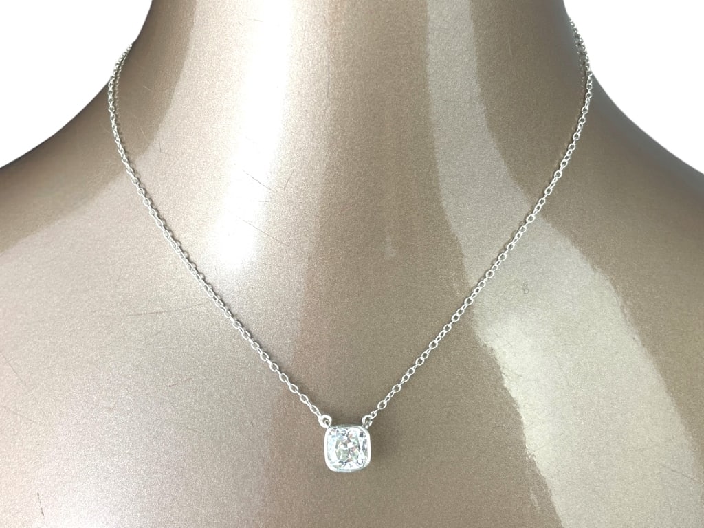 3.5CT CUSHION CUT WHITE MOISSANITE PENDANT, 925: -3.5CT CUSHION CUT WHITE MOISSANITE PENDANT, 925 STERLING SILVER -NEW CONDITION -18" -T292 -SM 10824 FD