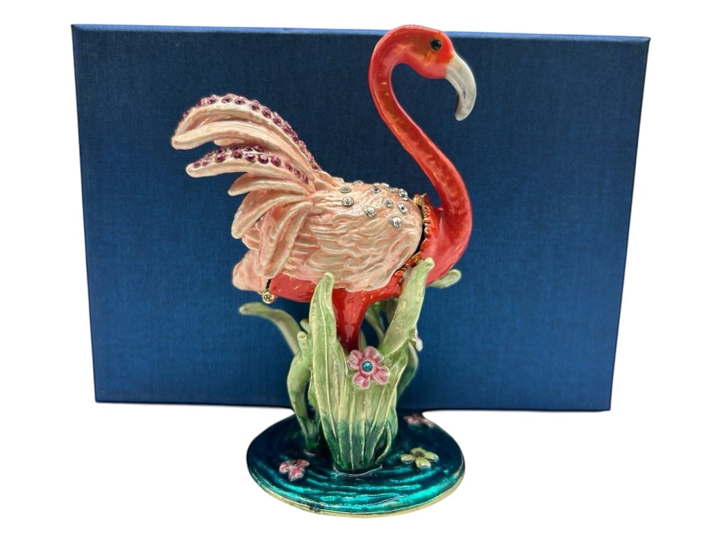 JAY STONGWATER STYLE JEWELED FLAMINGO TRINKET BOX: JAY STONGWATER STYLE JEWELED FLAMINGO TRINKET BOXJAY NEW WITH BOX 4" KK 105