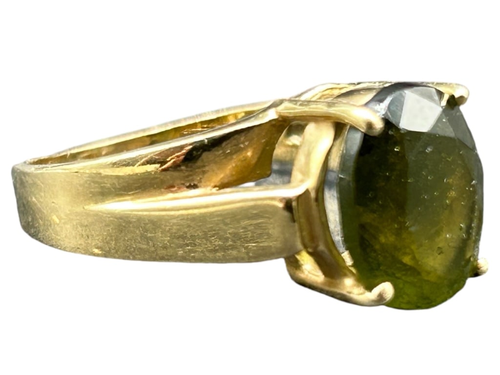 14K GOLD & PERIDOT RING SIZE 6 (1 of 4)