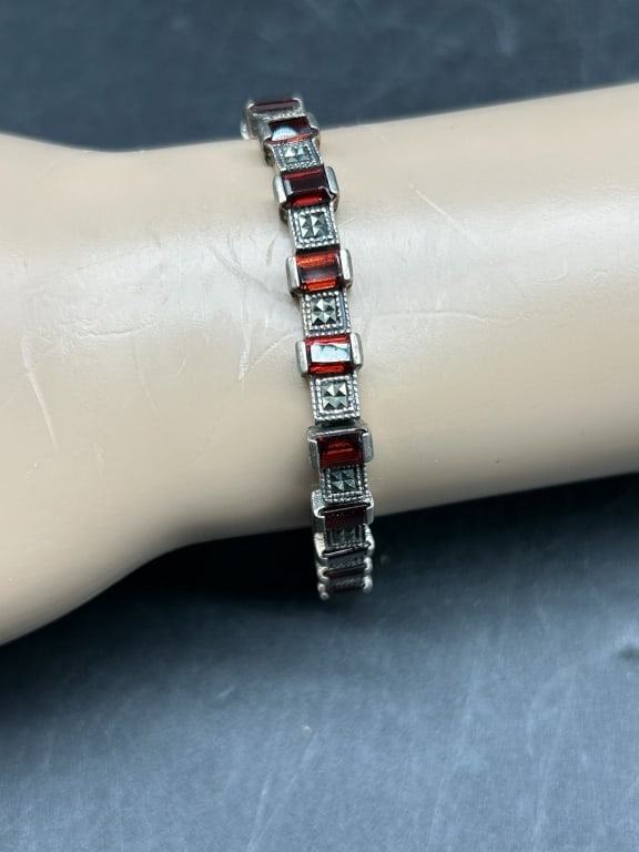 VINTAGE STERLING SILVER CHANNEL SET BRACELET 7.75" (1 of 4)