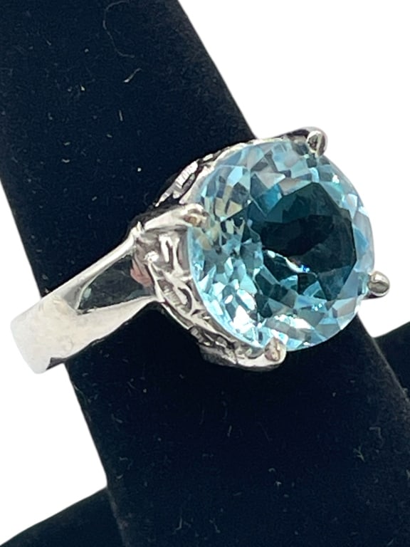 5CT SWISS BLUE TOPAZ RING IN 925 SILVER 6.5 (1 of 8)