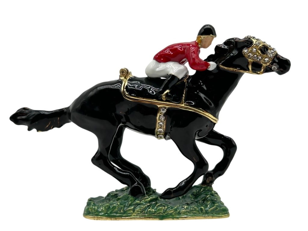 NEW JAY STRONGWATER STYLE JOCKEY & HORSE TRINKET X: NEW JAY STRONGWATER STYLE JOCKEY & HORSE TRINKET BOX NEW IN BOX 4.5" APPROX SWAROVSKI CRYSTALS AND ENAMEL