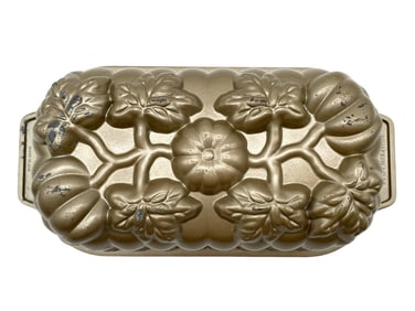 WILLIAMS SONOMA NORDIC WARE PUMPKIN LOAF