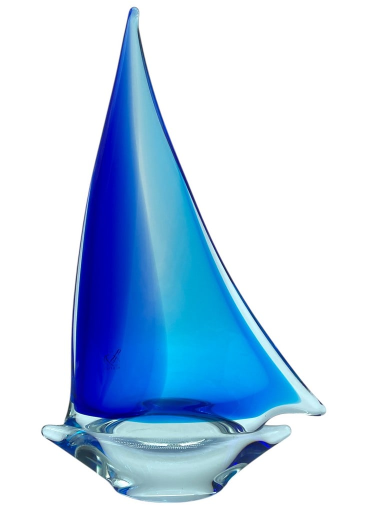 VETRI D' ARTE MURANO GLASS SAILBOAT SCULPTURE 14": VETRI D' ARTE MURANO ART GLASS SAILBOAT SCULPTURE -14" X 8" X 2" APPROX -VERY GOOD PRE OWNED CONDITION -DP102524 #22