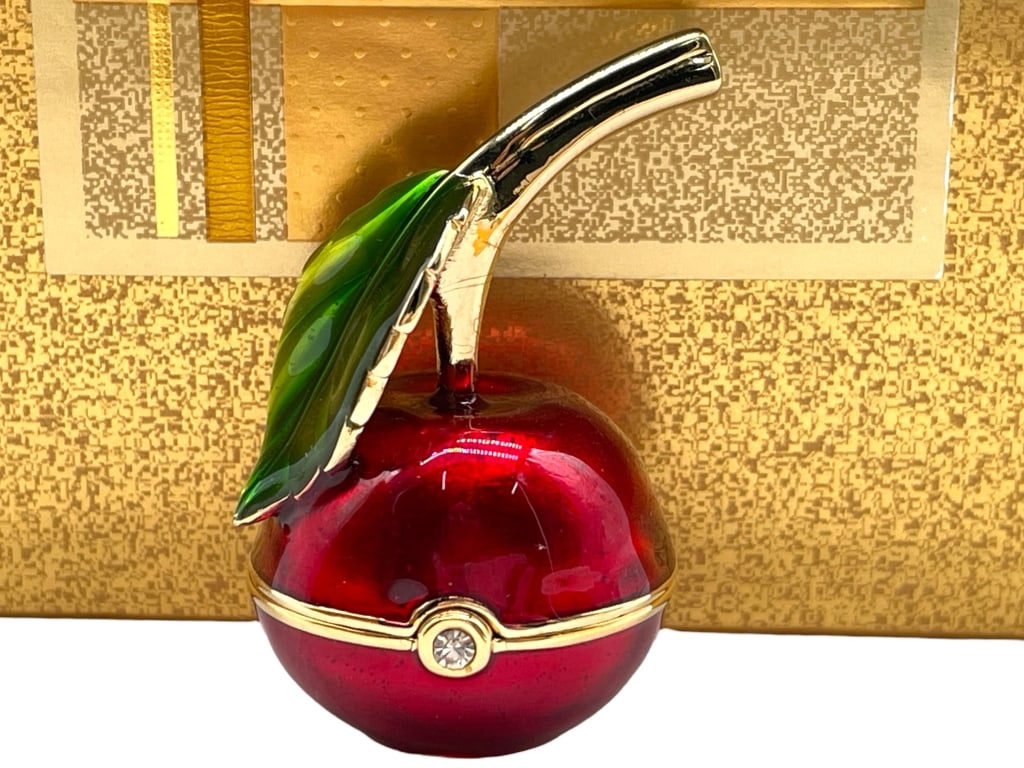 NIB ESTEE LAUDER COMPACT PERFUME RED CHERRY (1 of 5)