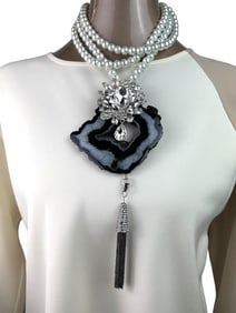 PEARL AGATE RHINESTONE STATEMENT NECKLACE