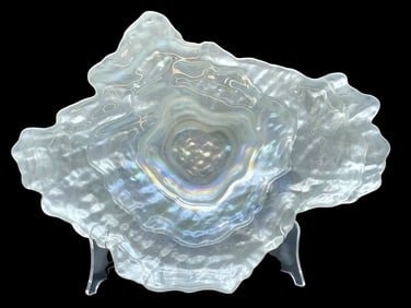 VINTAGE OYSTER SHELL IRIDESCENT GLASS PLATE 13"