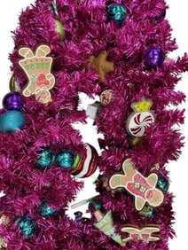 LARGE OVERSIZED CHRISTMAS GARLAND W GINGERBREAD 9'