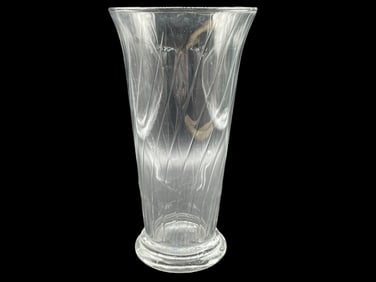 VINTAGE RIBBED GLASS VASE