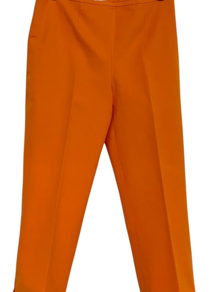 ESCADA CAPRI STYLE WOMEN'S PANT SZ 40: ESCADA CAPRI STYLE WOMEN'S PANT SZ 40 -VERY GOOD PRE OWNED CONDITION -DP111424