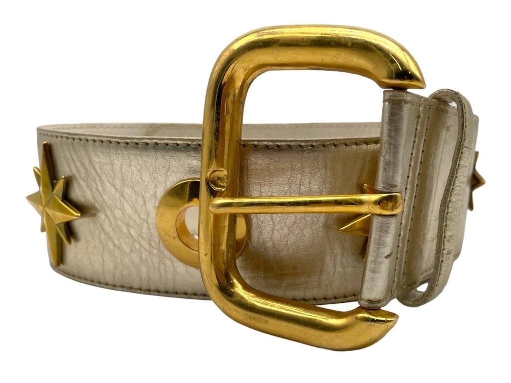 ESCADA SILVER GOLD THICK LEATHER BELT: ESCADA SILVER GOLD BELT EMBELLISHED WITH HARDWARE -VERY GOOD PRE-OWNED CONDITION -SIZE: 40"EU 34" USA -APPROX MEASUREMENTS: -LENGTH: 34" -WIDTH: 2" DM91124 DPRL1115