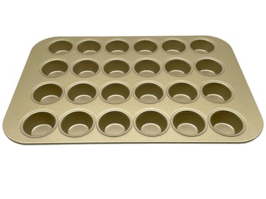 WILLIAMS SONOMA SMALL MUFFIN PAN
