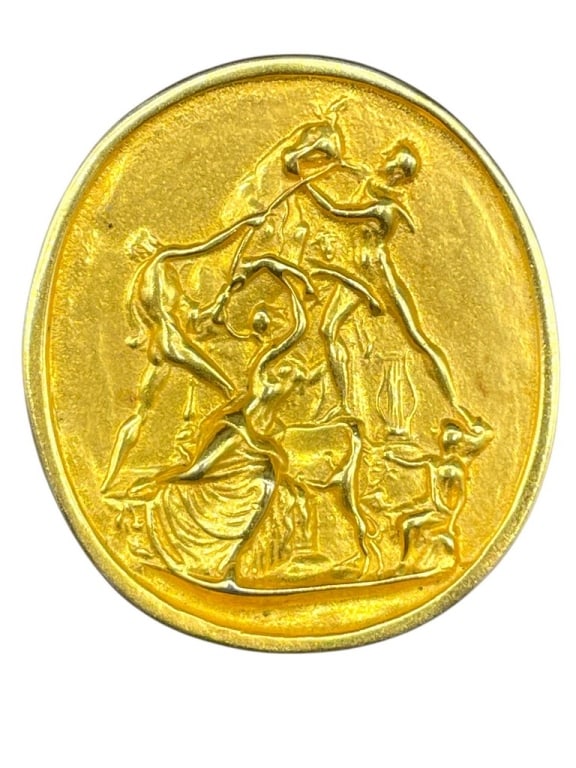 VTG JADED TORO FARNESE CAMEO BROOCH (1 of 5)