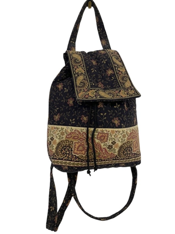 VINTAGE VERA BRADLEY BLACK FLORAL BACKPACK (1 of 6)