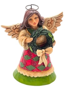 JIM SHORE ANGEL HOLDING WREATH FIGURINE
