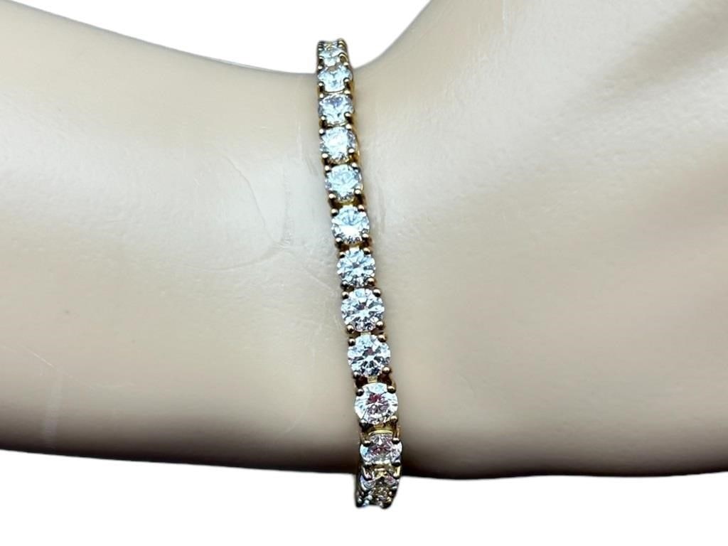 STERLING SILVER TENNIS BRACELET 7": STERLING SILVER TENNIS BRACELET -APROX. 7" -925 STERLING SILVER -IMF7324 // DPRL112024