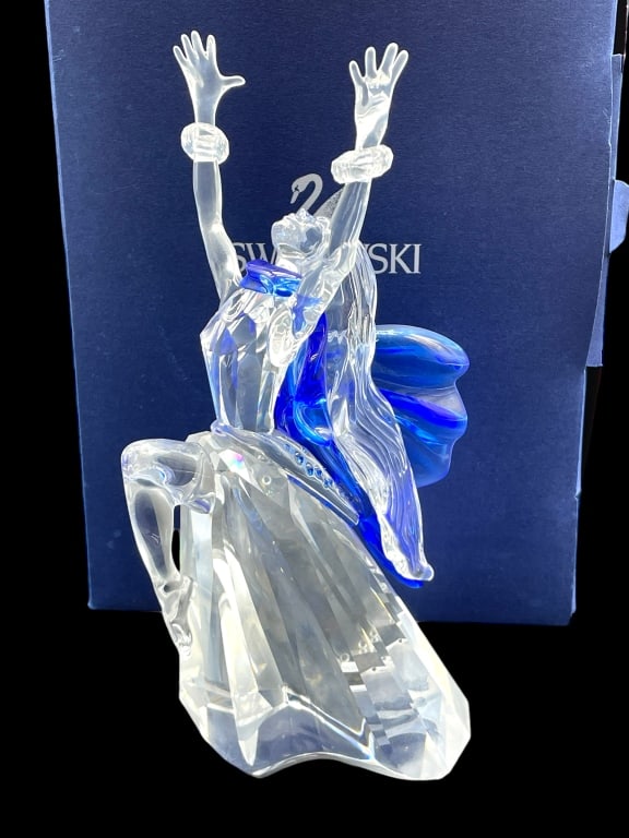 NIB SWAROVSKI CRYSTAL 2002 ISADORA MAGIC OF DANCE (1 of 6)