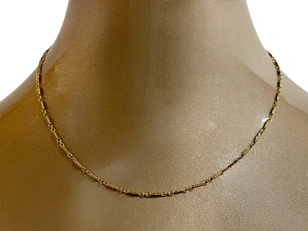 14K GOLD THIN BAR CHAIN 3.22G (1 of 3)