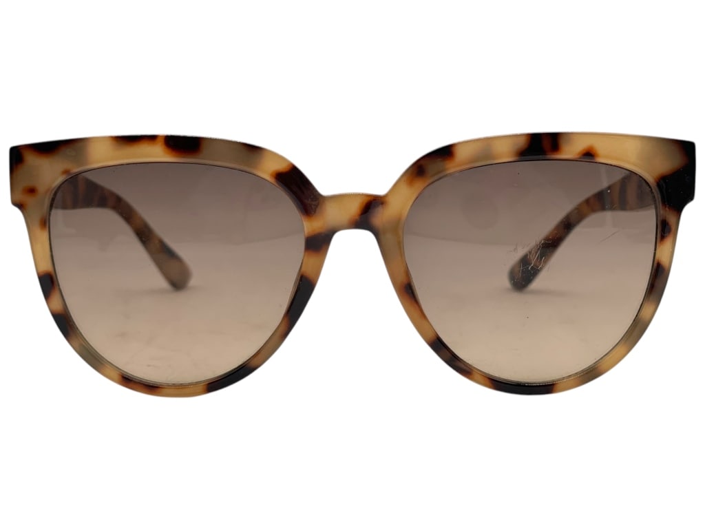 JONES NEW YORK RETRO STYLE SUNGLASSES: JONES NEW YORK RETRO STYLE SUNGLASSES -VERY GOOD PRE OWNED CONDITION -DP12524