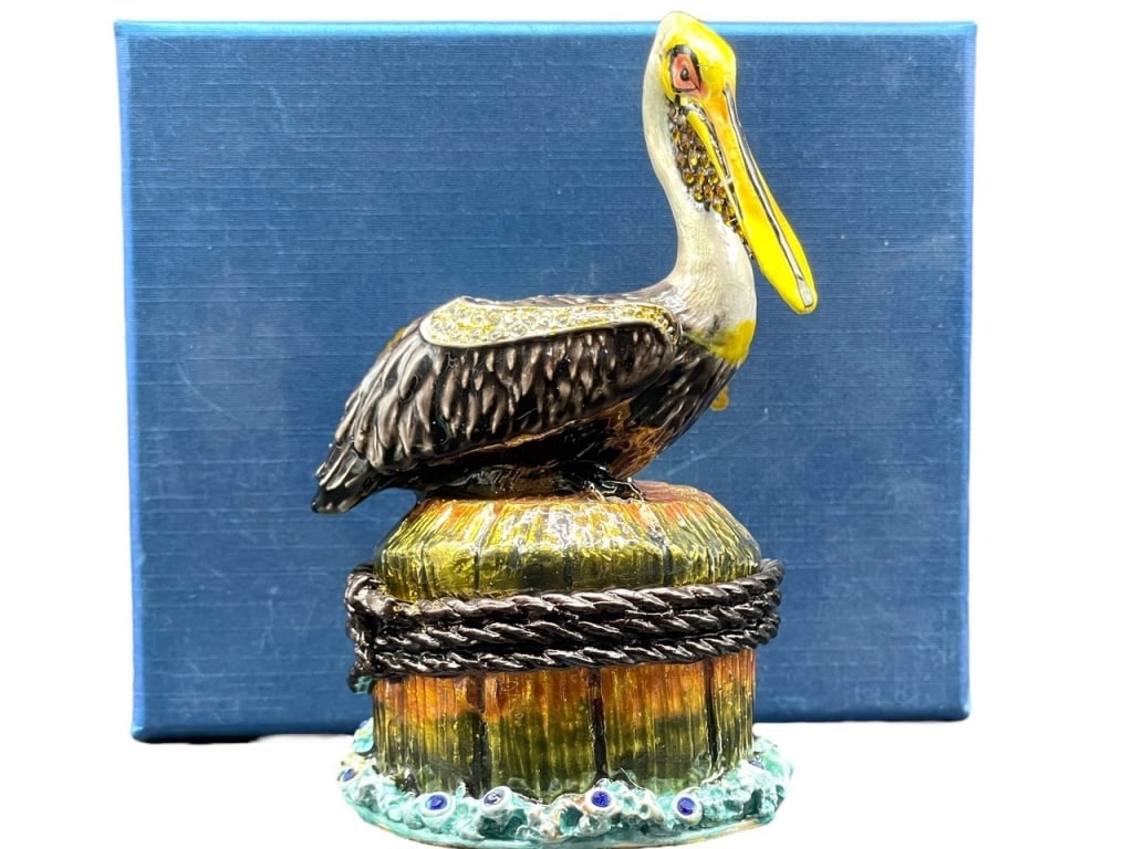 NEW! JEWELED ENAMEL PELICAN TRINKET BOX: NEW!! STRONGWATER STYLE JEWELED ENAMEL COASTAL PELICAN PADTRINKET BOX -NEW IN BOX -DP12424 ***Please note that due to limited storage space, all items must be picked up within 14 days of the auction's