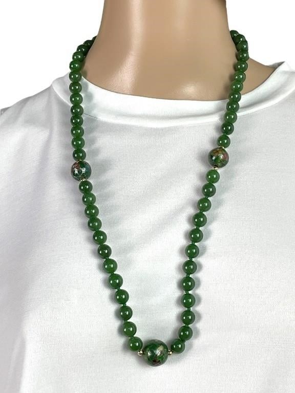 VINTAGE JADE MALACHITE CLOISONNE NECKLACE 28": VINTAGE JADE MALACHITE CLOISONNE NECKLACE | ART DECO STYLE JEWELRY -SIZE LENGTH: 28" END TO END -VERY GOOD PRE OWNED CONDITION -DM93024 // DP12524RL