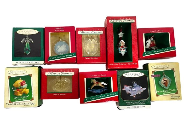 NIB HALLMARK KEEPSAKE MINI ORNAMENTS 10 PIECES (1 of 3)