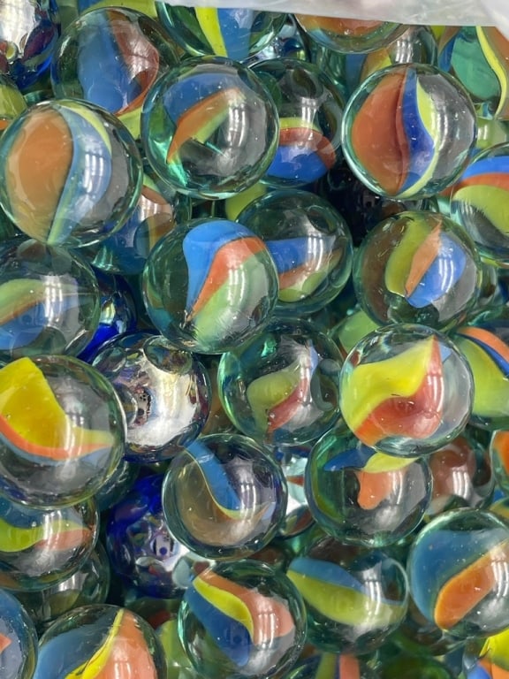 5LB PLUS GLASS MARBLES: 5LB PLUS VINTAGE GLASS MARBLES -VERY GOOD PRE OWNED CONDITION -DP102524 #26